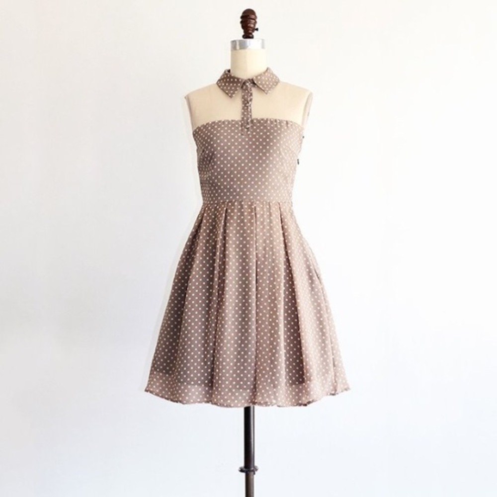Apricity Willow Dress in Coffee Polka Dot